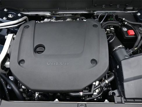 New 2026 Volvo XC90 B6 Ultra image 36