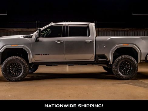 Used 2025 GMC Sierra 3500 AT4 w/ AT4 Premium Plus Package image 4