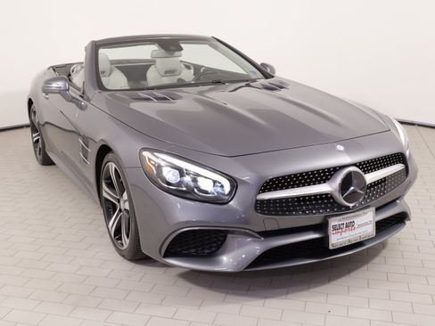 Used 2017 Mercedes-Benz SL 450 image 9