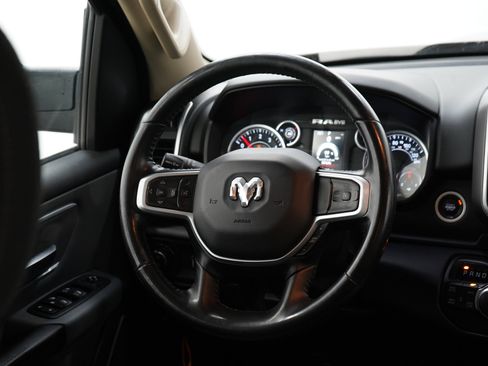 Used 2020 RAM 1500 Big Horn AWD/4WD image 17