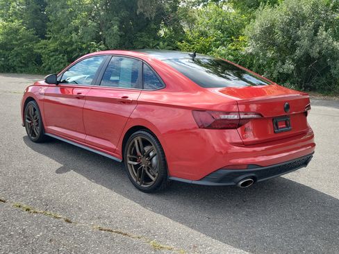 Used 2022 Volkswagen Jetta GLI Autobahn FWD image 7
