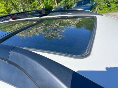 Used 2019 Subaru Ascent Touring AWD/4WD image 9