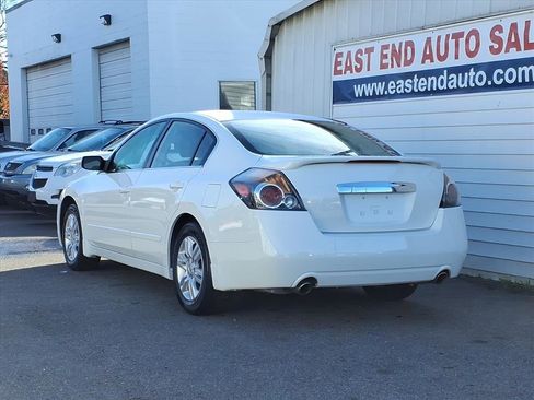 Used 2010 Nissan Altima 2.5 S w/ Convenience Pkg image 3