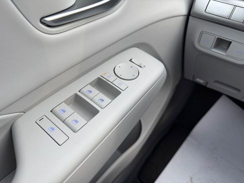 New 2026 Hyundai Kona Limited image 18