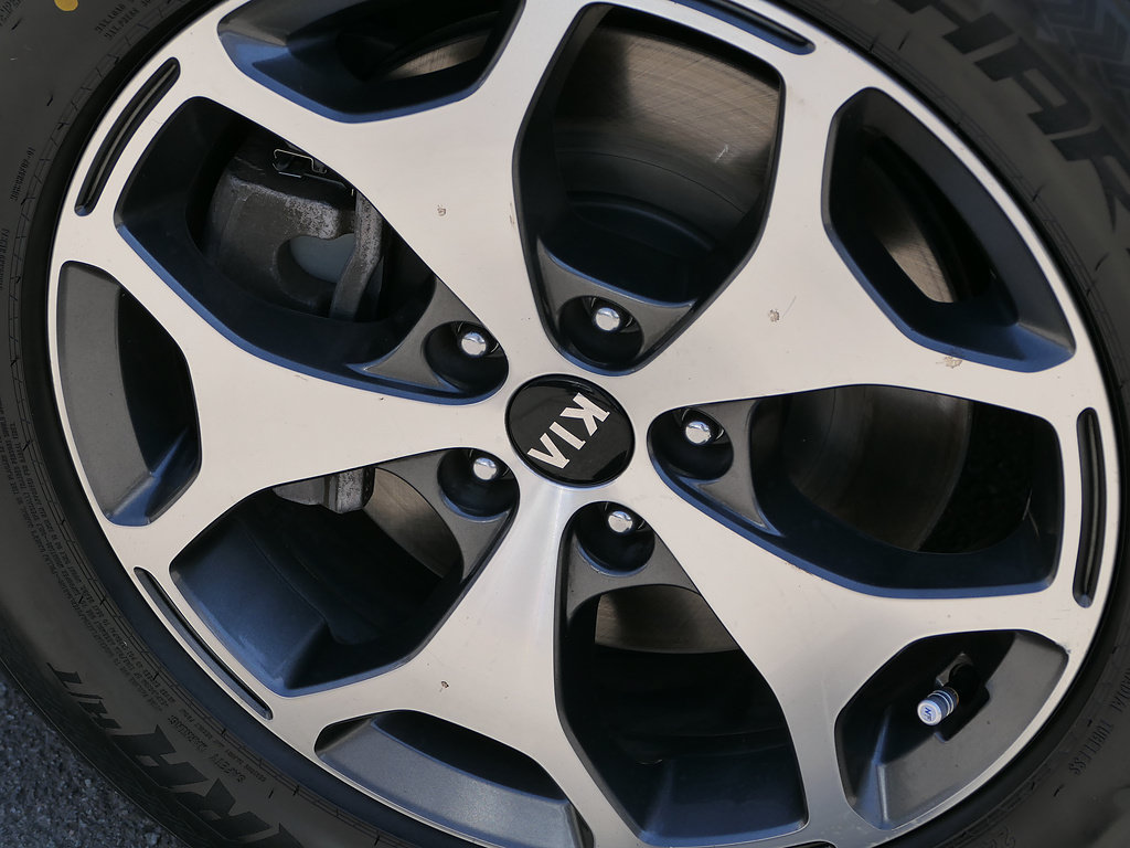 Used 2021 Kia Telluride EX FWD image 10