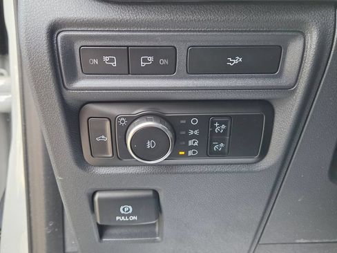 Used 2024 Ford F150 XLT w/ Equipment Group 302A MID AWD/4WD image 18