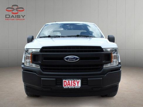 Used 2018 Ford F150 XL w/ Equipment Group 101A Mid RWD image 2