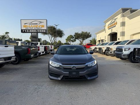 Used 2016 Honda Civic LX image 40