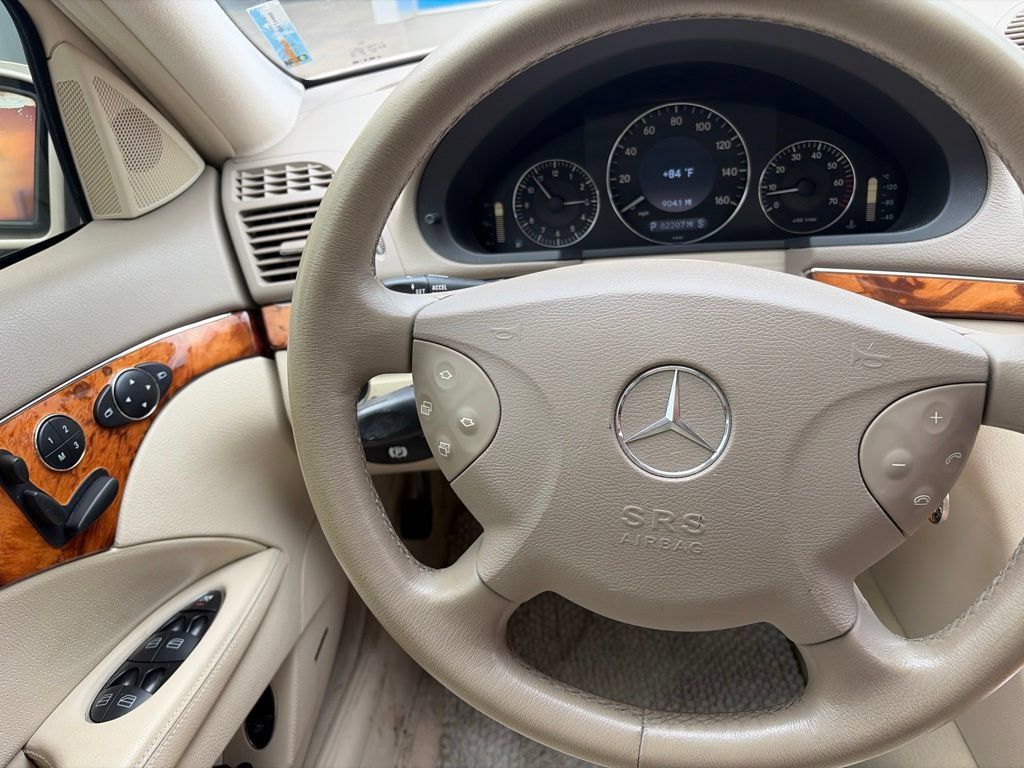 Used 2003 Mercedes-Benz E 320 Sedan image 5