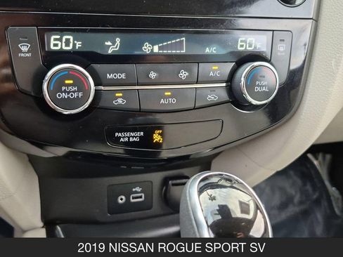 Certified 2019 Nissan Rogue Sport SV FWD image 22