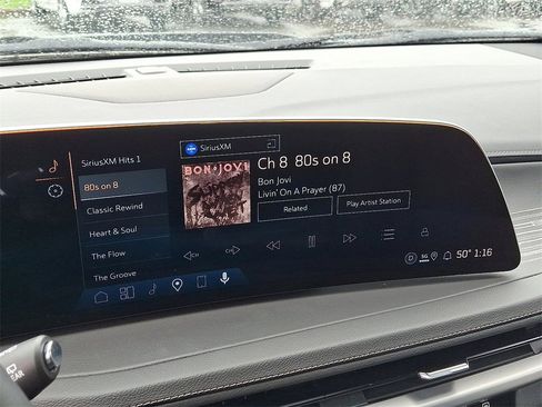 Used 2025 Cadillac XT4 Premium Luxury w/ Cold Weather Package image 18