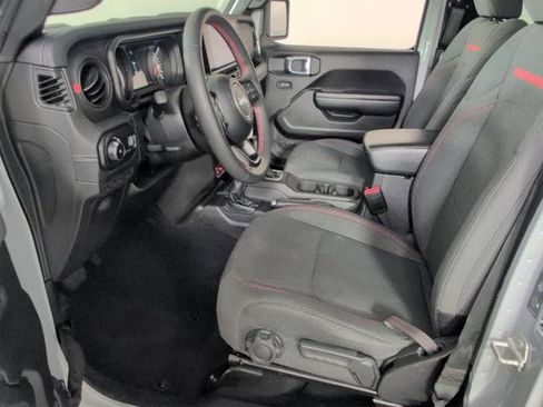 Certified 2024 Jeep Wrangler Unlimited Rubicon image 6