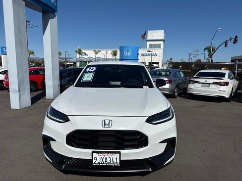 Used 2024 Honda HR-V Sport image 4