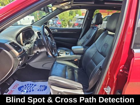 Used 2015 Jeep Grand Cherokee Overland w/ Advanced Technology Group AWD/4WD image 10