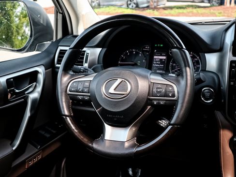 Used 2023 Lexus GX 460 Premium w/ Premium Package AWD/4WD image 18