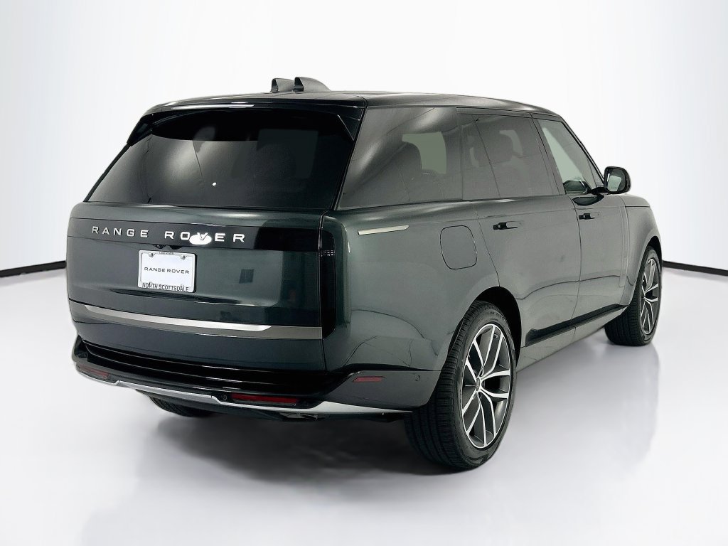 New 2027 Land Rover Range Rover Long Wheelbase SE AWD/4WD image 5