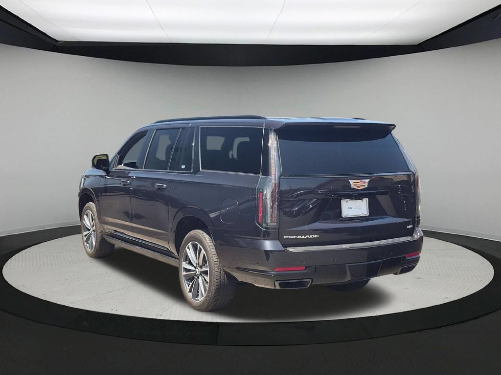 Certified 2025 Cadillac Escalade ESV Sport w/ LPO, Floor Liner Package AWD/4WD image 3