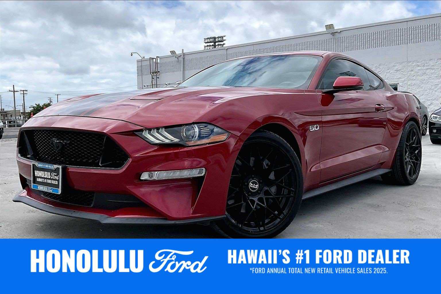 Used 2021 Ford Mustang GT Premium w/ Equipment Group 401A RWD image 1