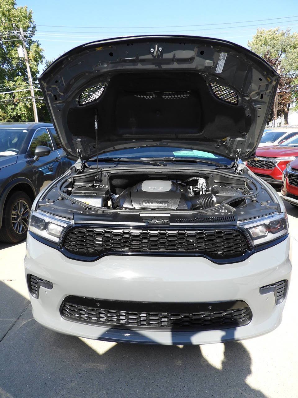Used 2025 Dodge Durango R/T w/ Blacktop Package AWD/4WD image 48
