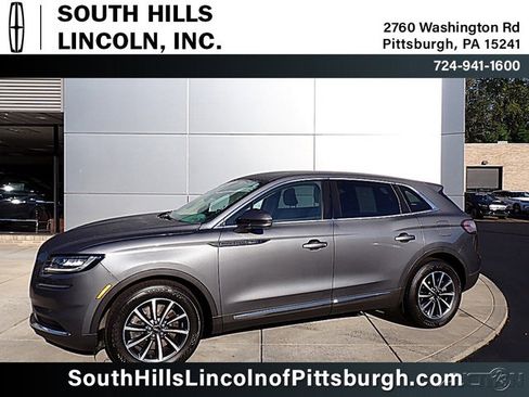 Certified 2021 Lincoln Nautilus AWD image 1