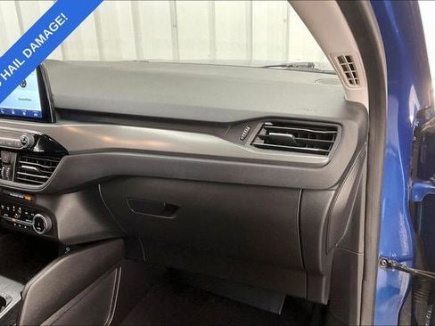 Used 2023 Ford Escape Active AWD/4WD image 17