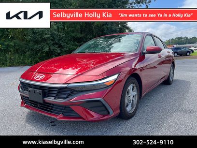 Used 2024 Hyundai Elantra SE