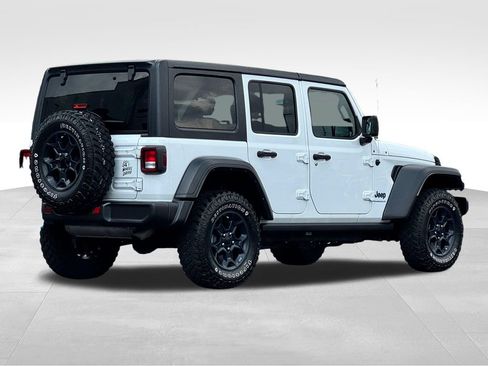 Used 2023 Jeep Wrangler Unlimited w/ Cold Weather Group AWD/4WD image 7