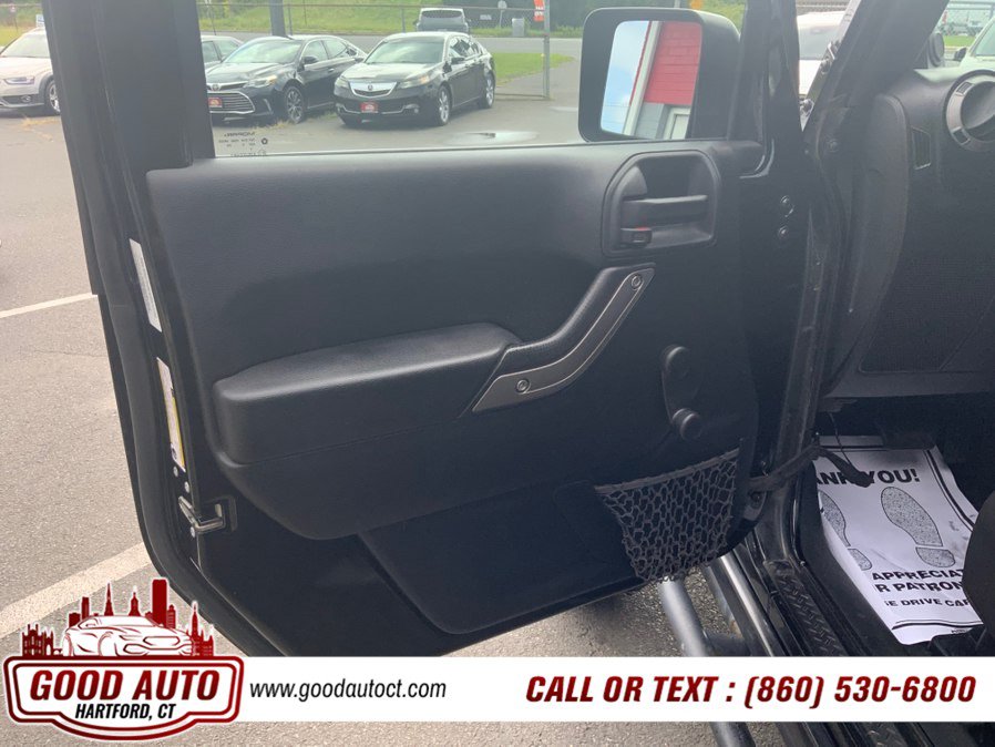 Used 2014 Jeep Wrangler Sport AWD/4WD image 8