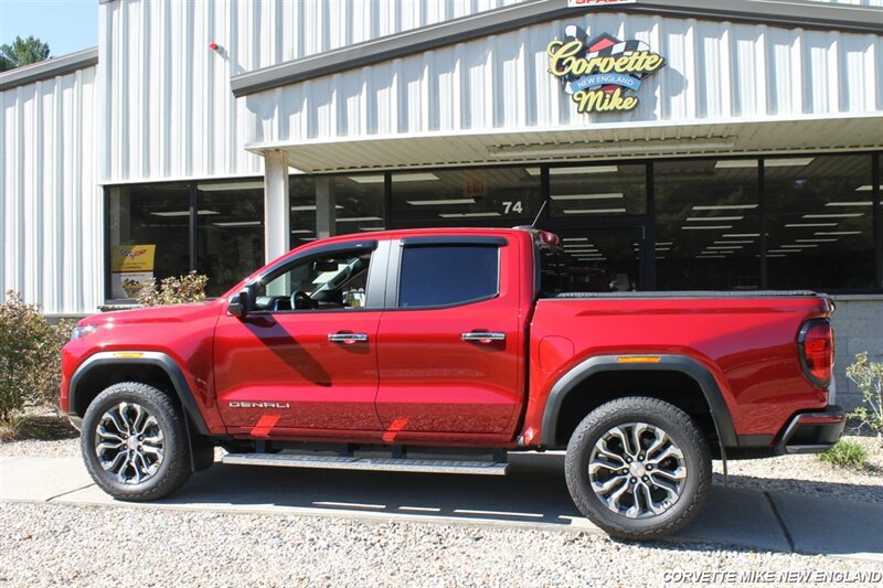 Used 2026 GMC Canyon Denali AWD/4WD image 5