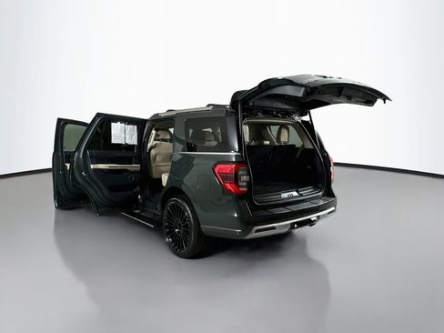 Used 2022 Ford Expedition Limited AWD/4WD image 31