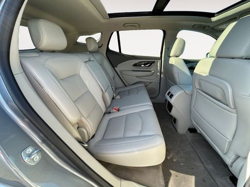 Used 2020 GMC Terrain Denali w/ Denali Premium Package image 11