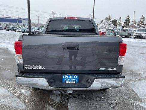 Used 2011 Toyota Tundra 4x4 CrewMax image 6