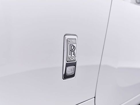 Used 2014 Rolls-Royce Wraith RWD image 25