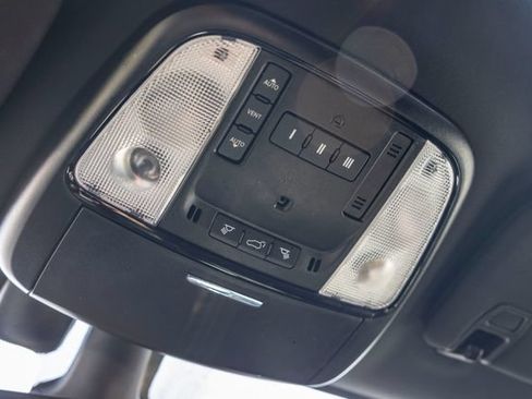 Used 2024 Dodge Durango GT AWD/4WD image 33