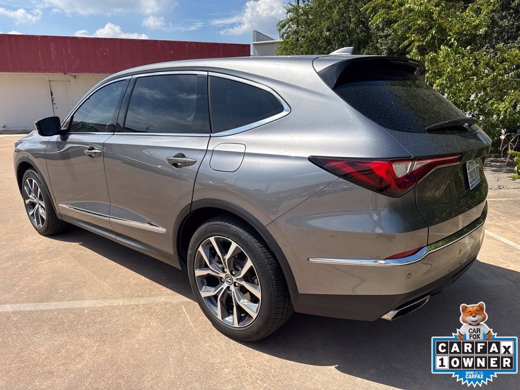 Used 2023 Acura MDX w/ Technology Package AWD/4WD image 7