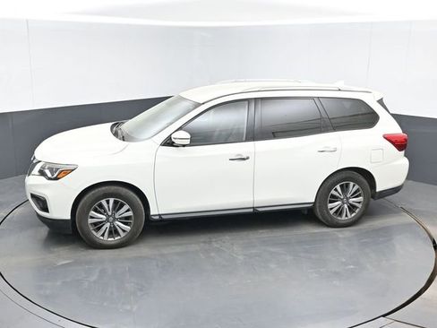 Used 2019 Nissan Pathfinder SL FWD image 20
