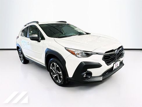 Certified 2024 Subaru Crosstrek 2.0i Premium image 3