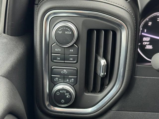 Used 2020 GMC Sierra 1500 SLE w/ SLE Value Package AWD/4WD image 29