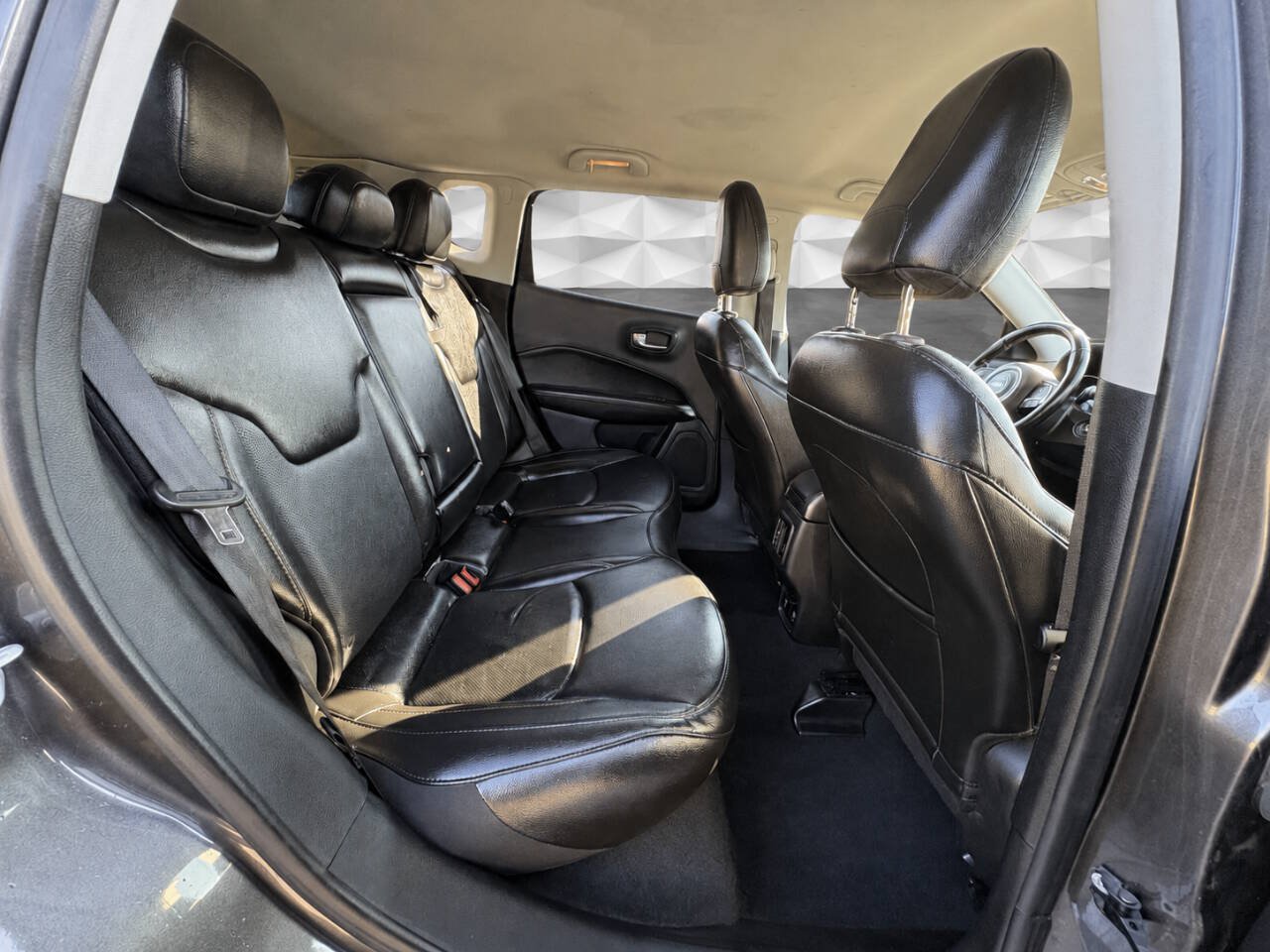 Used 2020 Jeep Compass Limited AWD/4WD image 17