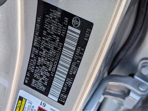 Used 2025 Toyota Camry LE FWD image 29
