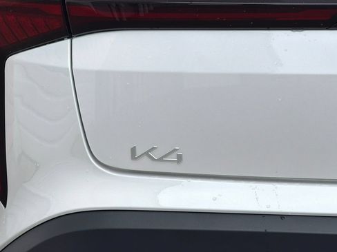 New 2026 Kia K4 FWD image 20
