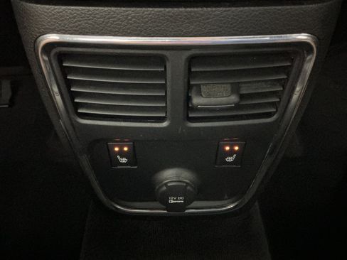 Used 2011 Dodge Charger R/T RWD image 39