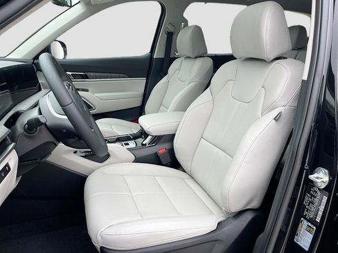 New 2025 Kia Telluride EX w/ EX Captain's Chair Package image 20