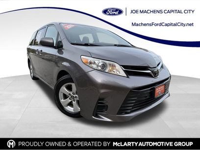 Used 2018 Toyota Sienna LE
