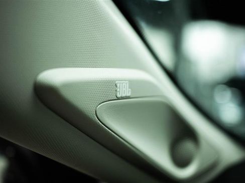 Used 2022 Toyota RAV4 Limited image 26