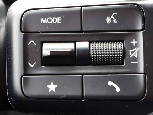 Used 2025 Hyundai Santa Fe Calligraphy AWD/4WD image 16