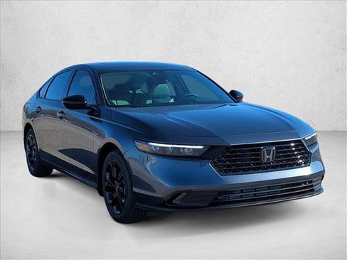 New 2025 Honda Accord SE image 6