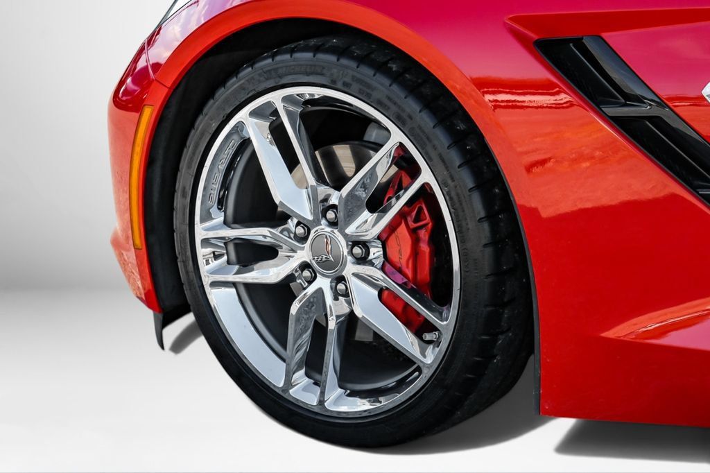 Used 2015 Chevrolet Corvette Stingray Convertible w/ 2LT Preferred Equipment Group RWD image 43