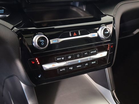 Used 2022 Ford Explorer ST w/ ST Street Pack image 7