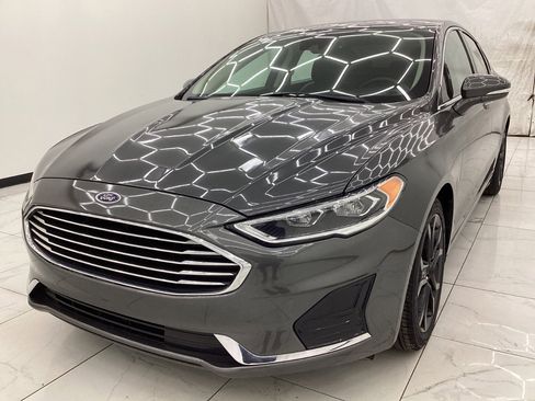 Used 2019 Ford Fusion SEL image 1